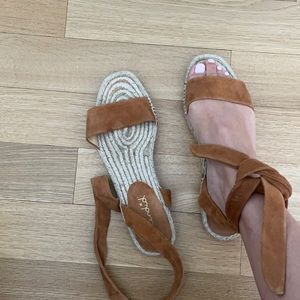 Splendid- suede sandals - size 9- worn once!